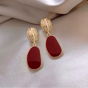 Fashion Geometric Red Enamel Clip on Earrings for Women